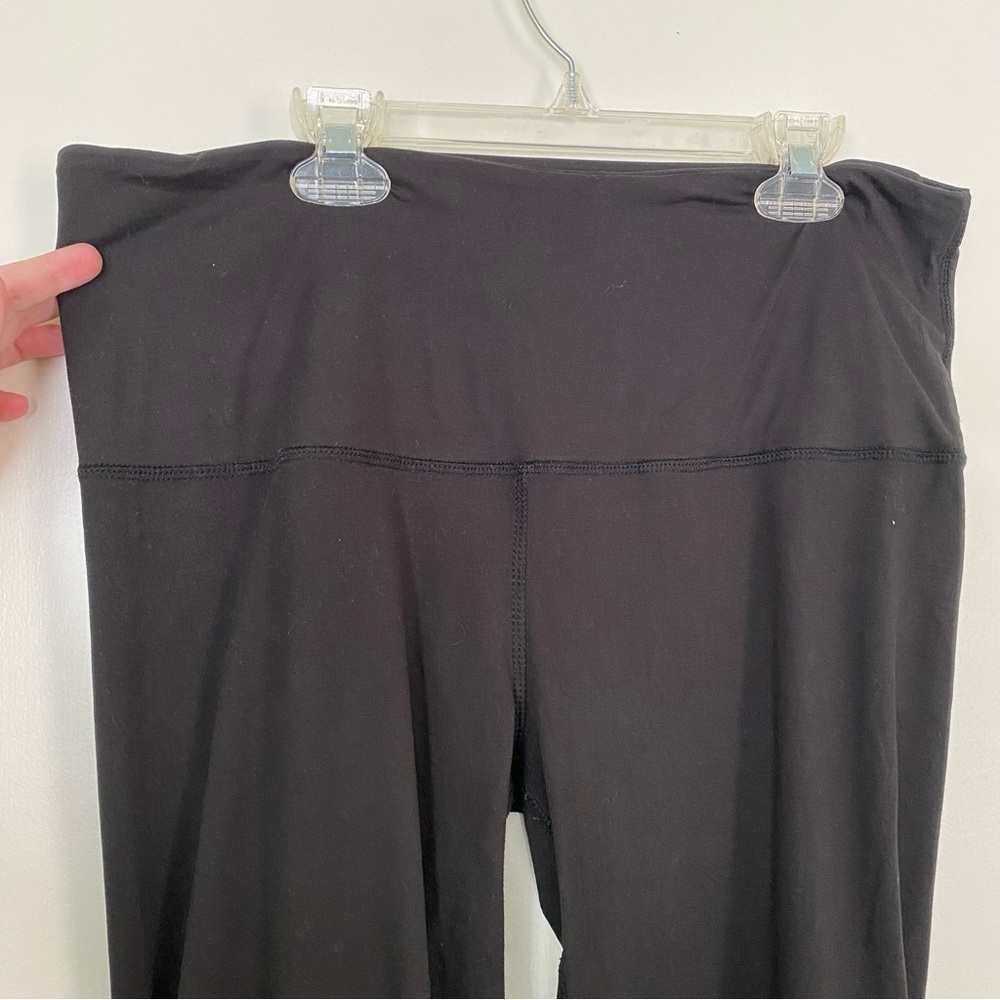 VIV brand black leggings - Picture 4 of 4